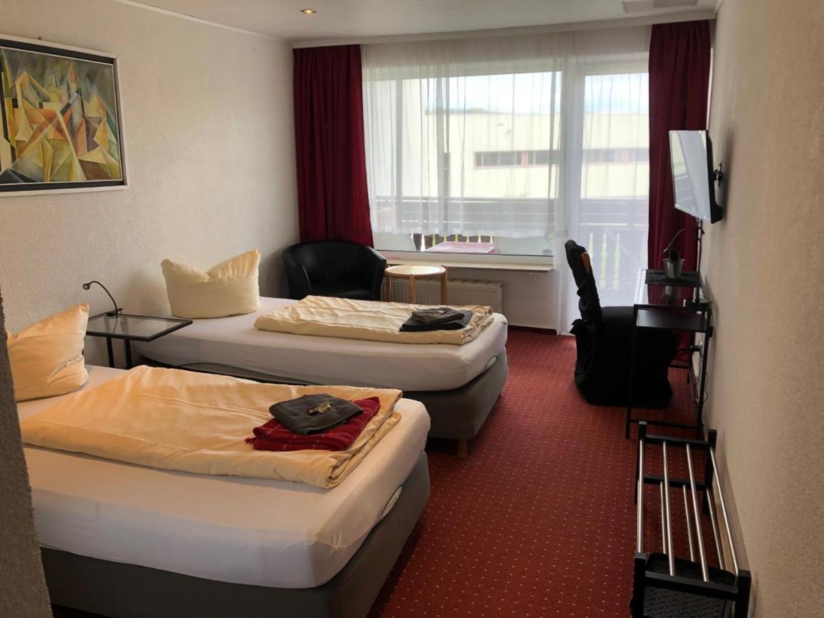 Hotel Saarland Lebach Eksteriør billede