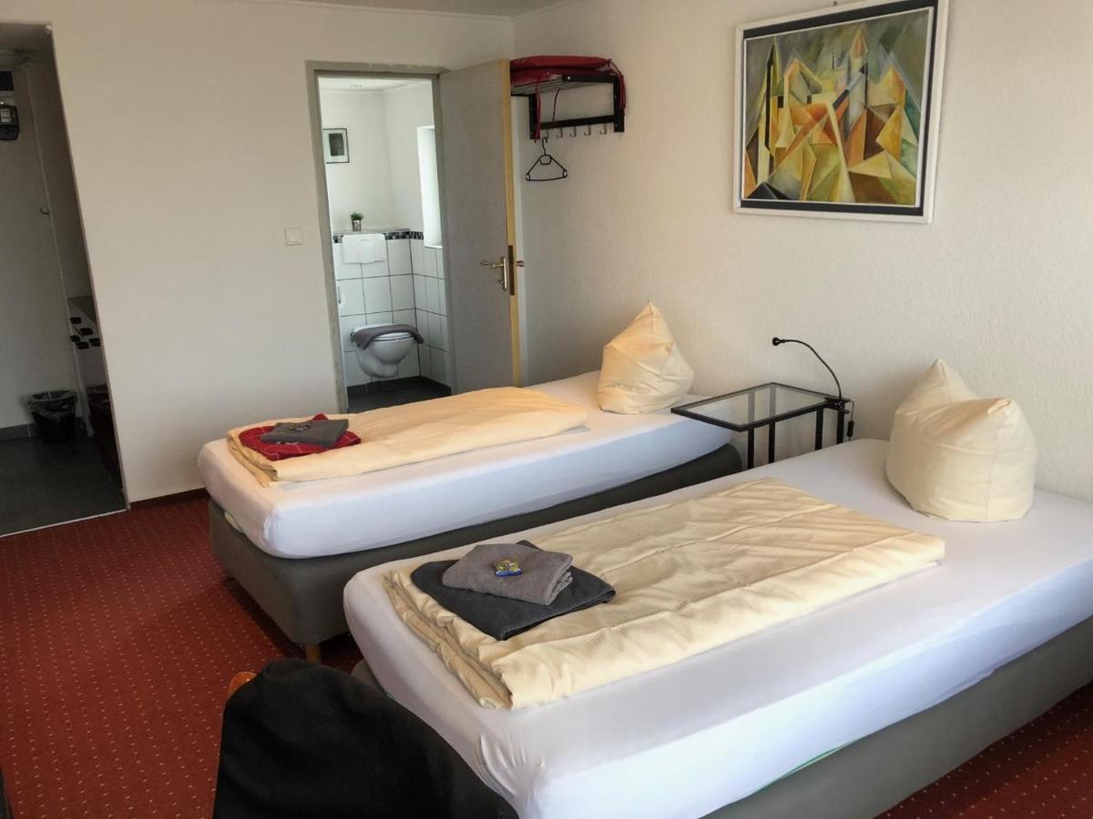 Hotel Saarland Lebach Eksteriør billede